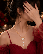 Mother of Pearl Butterfly Pendant Necklace with Pearls – Stile Sovrano