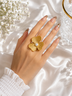 Gold Poppy Flower Pearl Statement Ring – Stile Sovrano