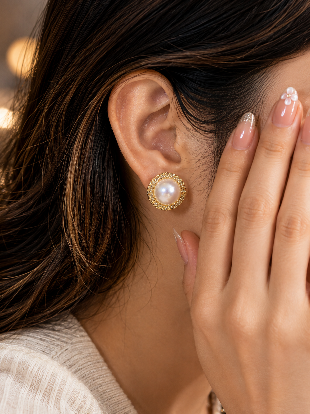 Freshwater Pearl Stud Earrings Gold Halo – Stile Sovrano