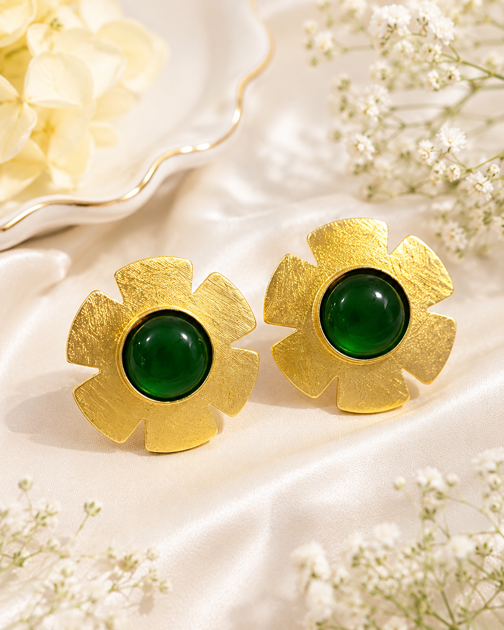 Gold Floral Cabochon Stud Earrings Red Green Blue Black – Stile Sovrano