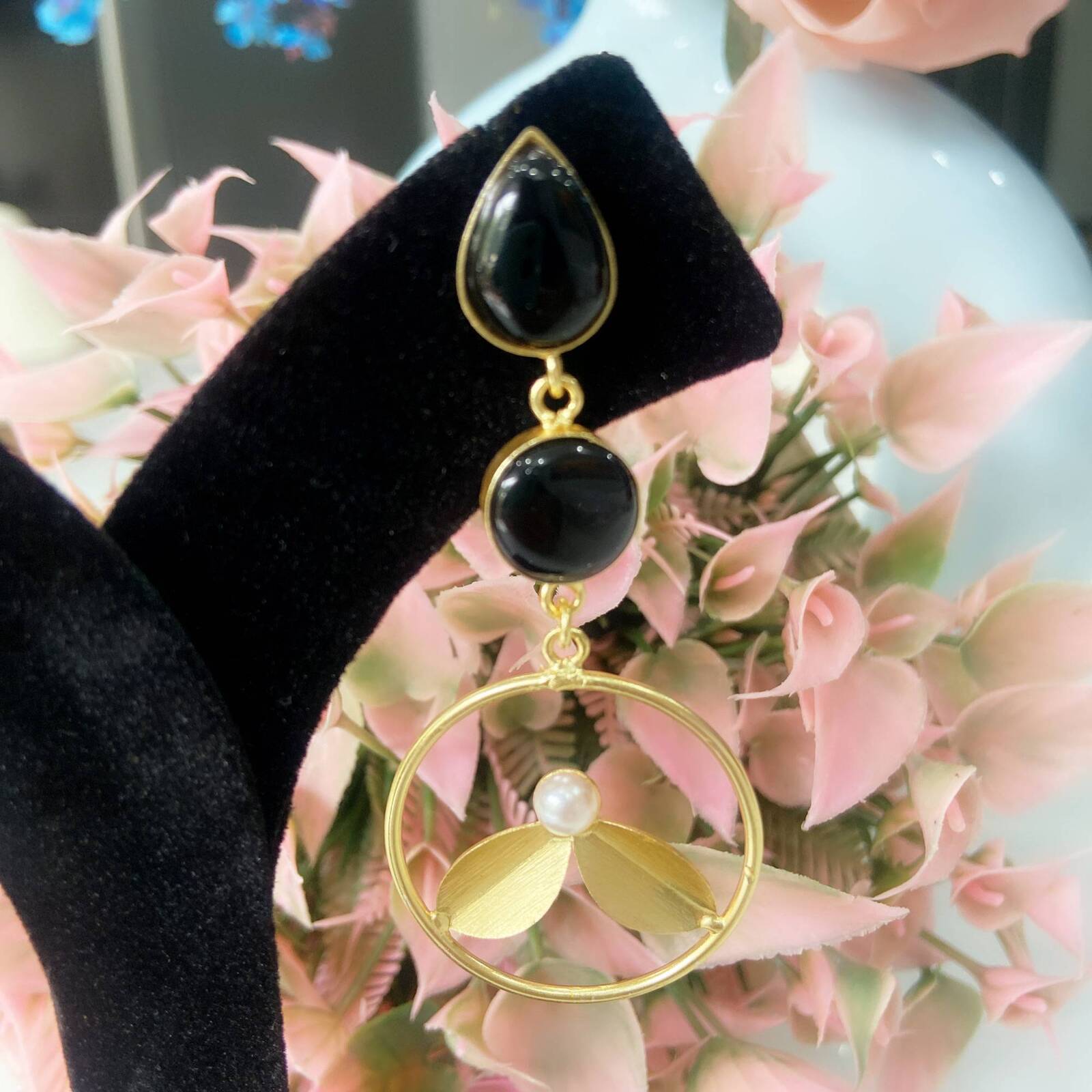 Gold Blossom Pearl Drops