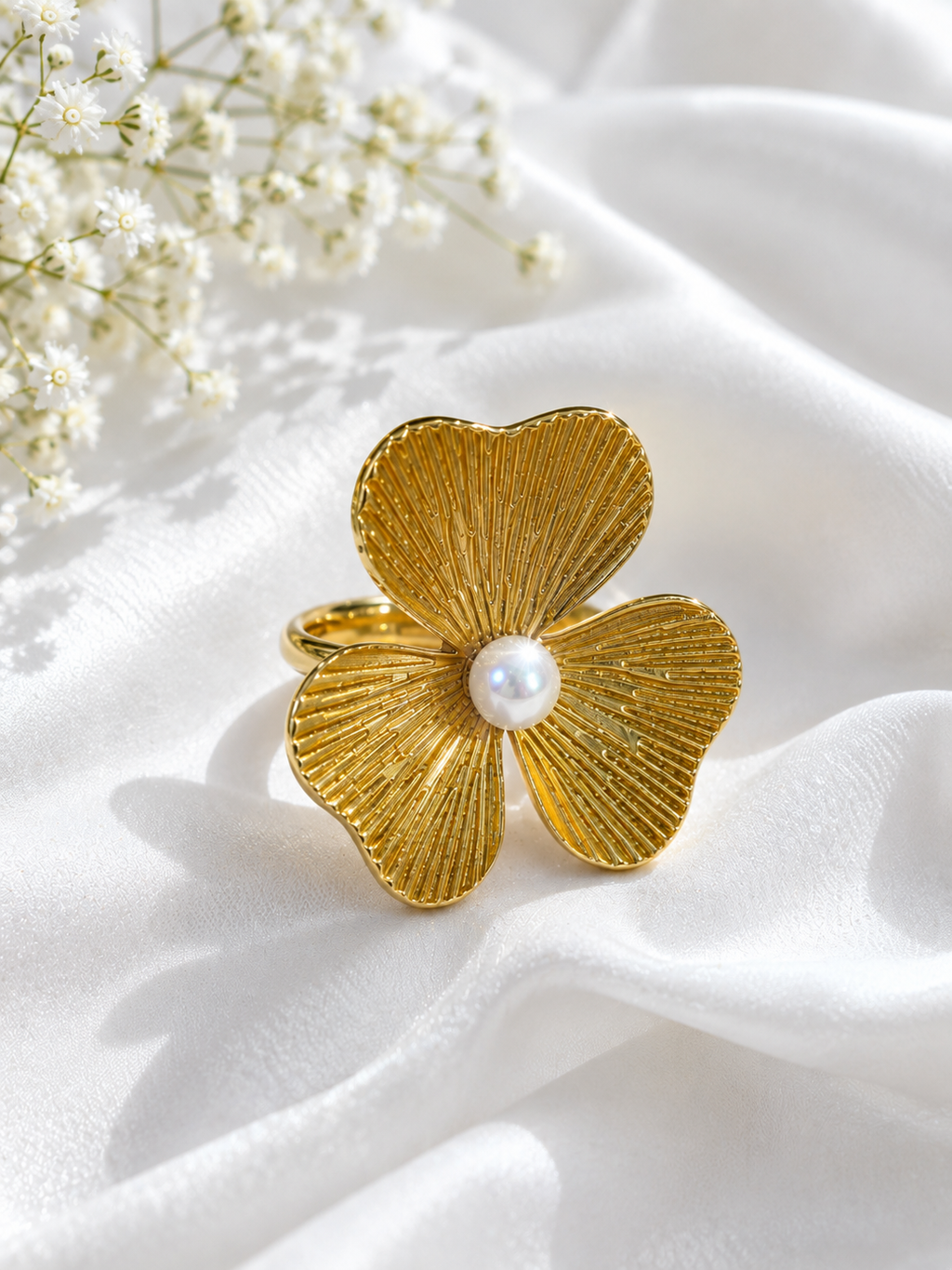 Gold Poppy Flower Pearl Statement Ring – Stile Sovrano